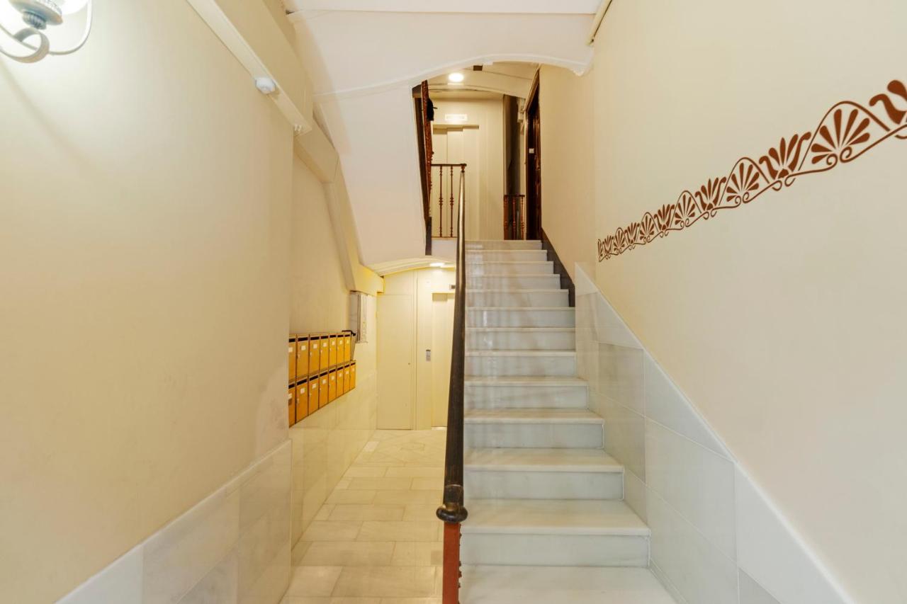 Flateli Poble Sec Apartment Барселона Екстериор снимка